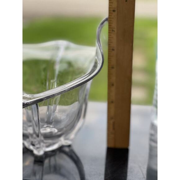 Vintage Duncan Miller Glass‎ Clear Crimped Flared Pointed Console Vase Bowl - Picture 8 of 12